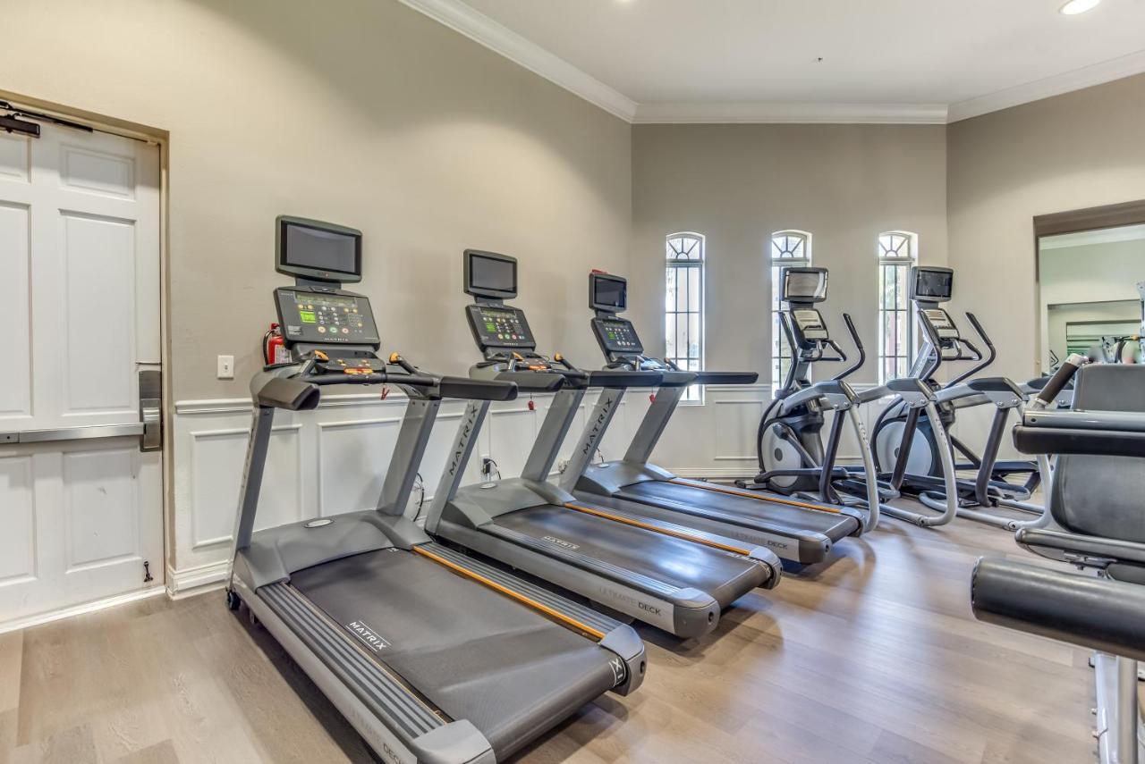 Stylish Condo At Vista Cay Resort Minutes To Wdw Orlando Exterior photo