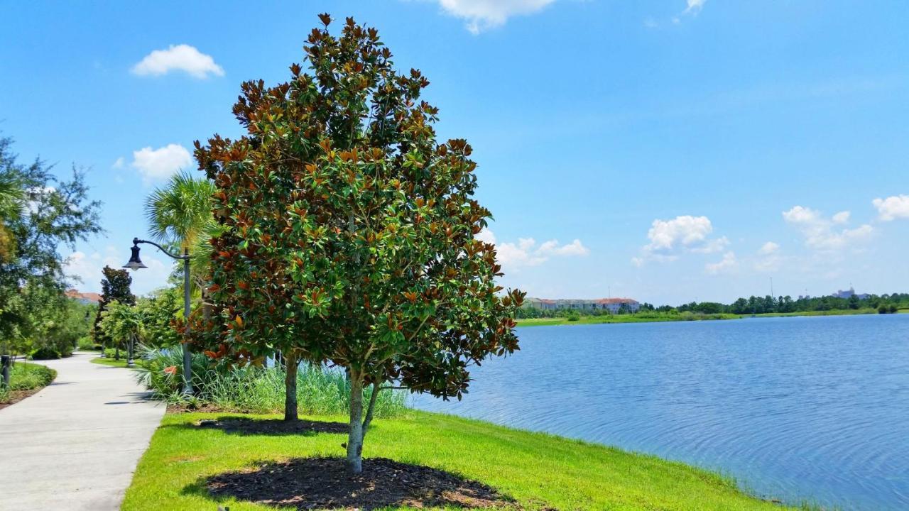 Stylish Condo At Vista Cay Resort Minutes To Wdw Orlando Exterior photo