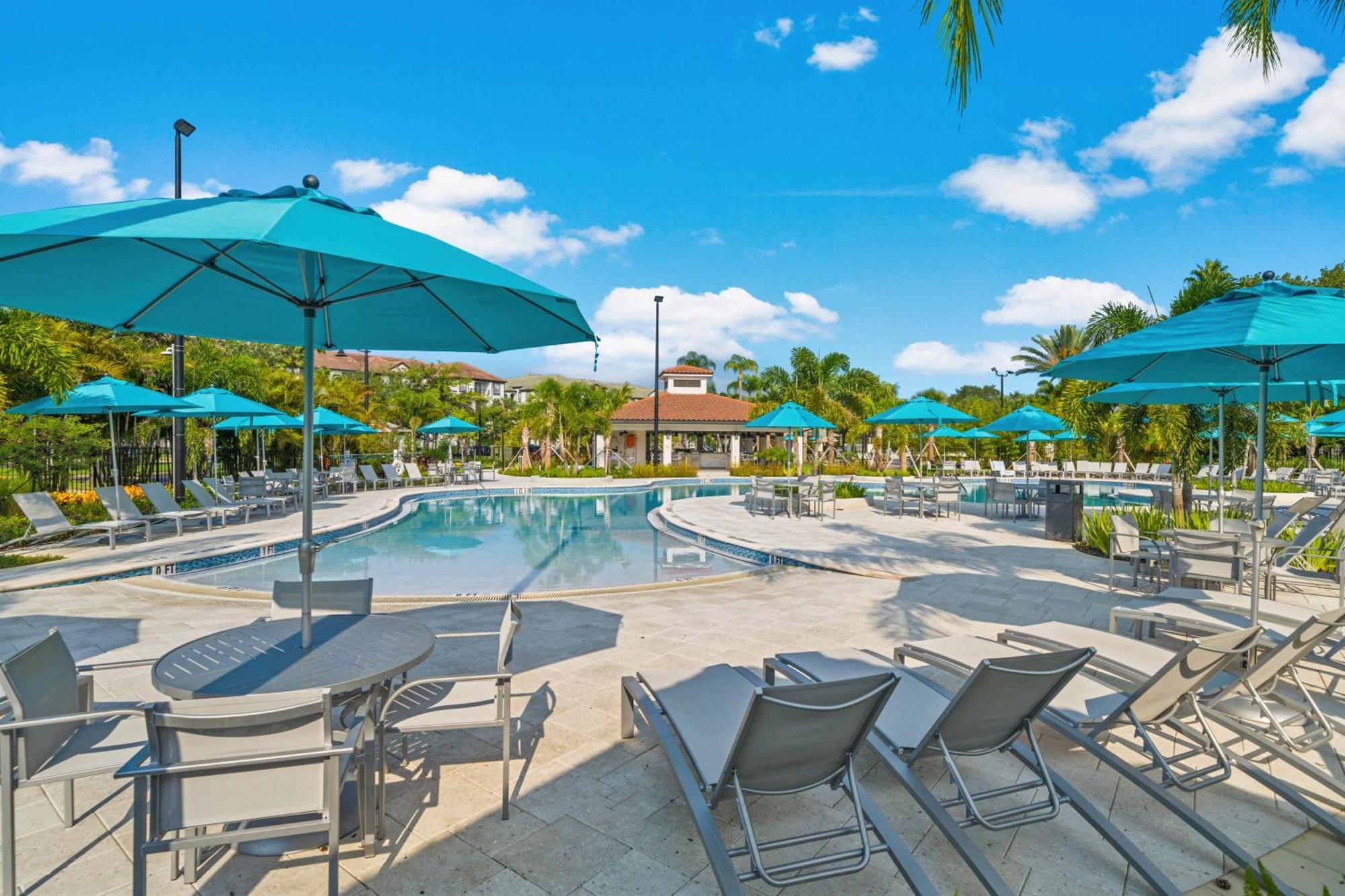 Stylish Condo At Vista Cay Resort Minutes To Wdw Orlando Exterior photo